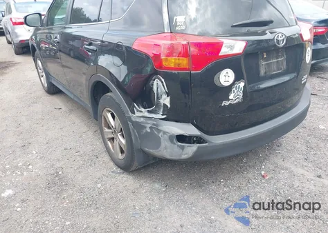 2015 Toyota Rav4 Xle из США, поврежденный, VIN 2T3RFREV8FW271620